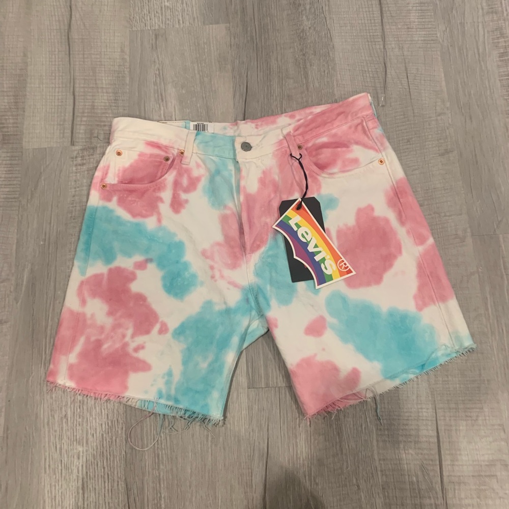Levi’s 501 ‘93 Pride Men’s Tie Dye Shorts Size33